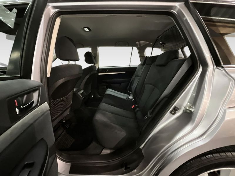 Subaru Outback bild 9