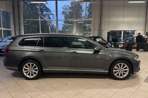 Volkswagen Passat bild 6