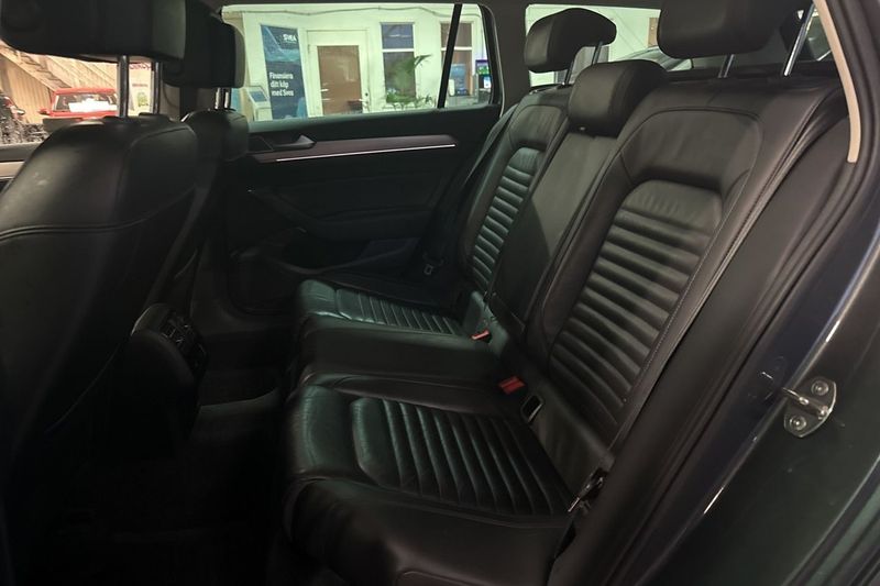 Volkswagen Passat bild 15