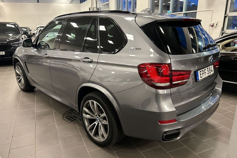 BMW X5 bild 8