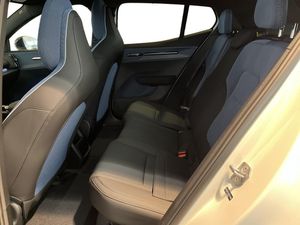 Volvo EX30 bild 9