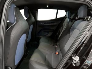 Volvo EX30 bild 7