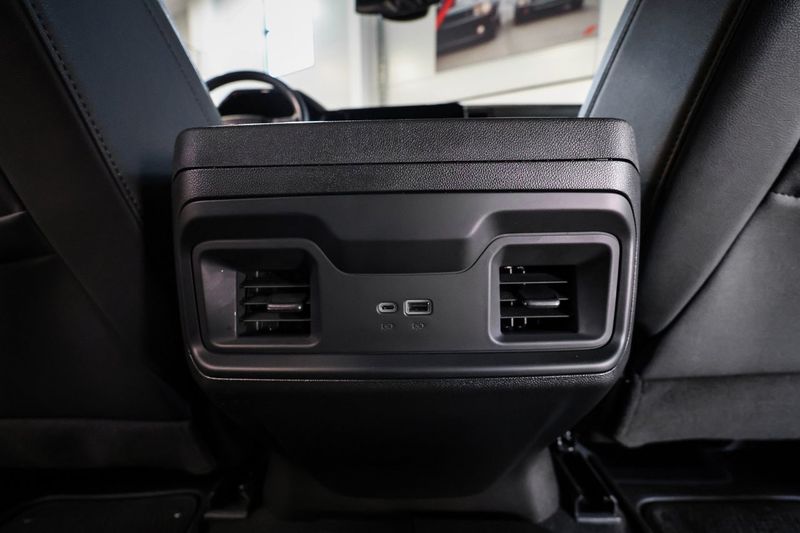 Chevrolet Silverado bild 32