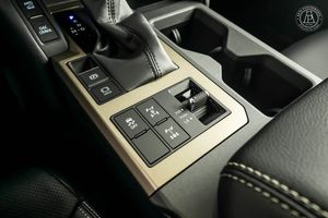 Toyota Land Cruiser bild 11