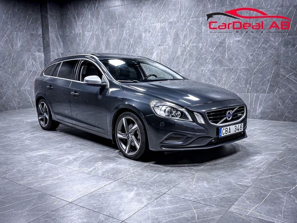 Volvo V60 DRIVe R-Design Taklucka M-Värmare Skinn Drag P-Sensorer - 2012