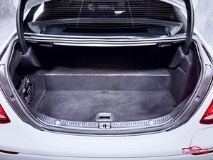 Mercedes E300 bild 17