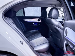 Mercedes E300 bild 16