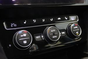 Volkswagen Passat bild 15