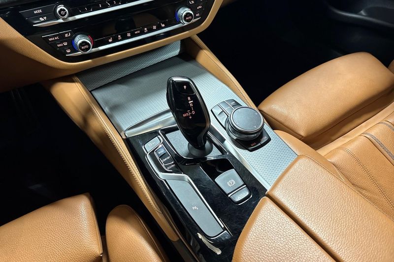 BMW 530 bild 17