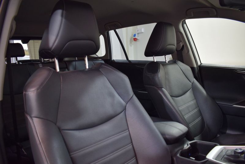 Toyota RAV4 bild 14