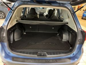 Subaru Forester bild 8