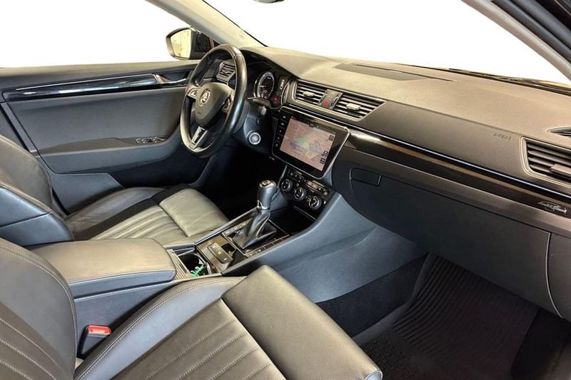 Skoda Superb bild 6