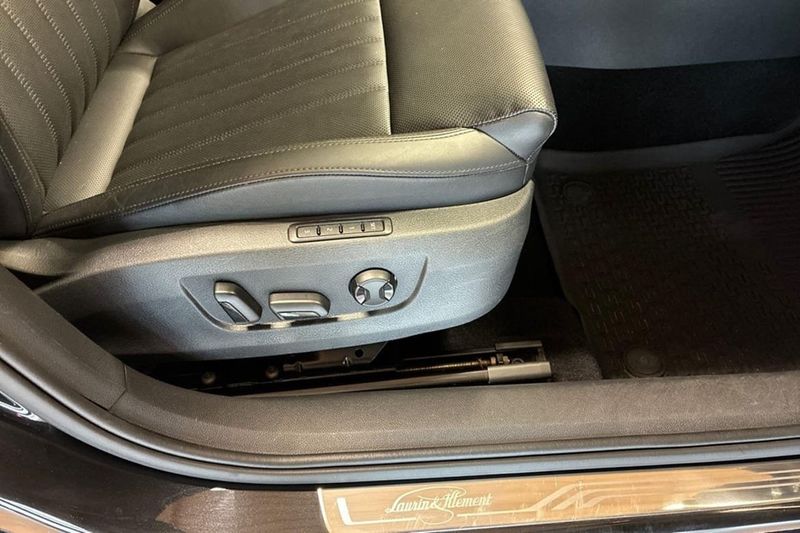 Skoda Superb bild 8