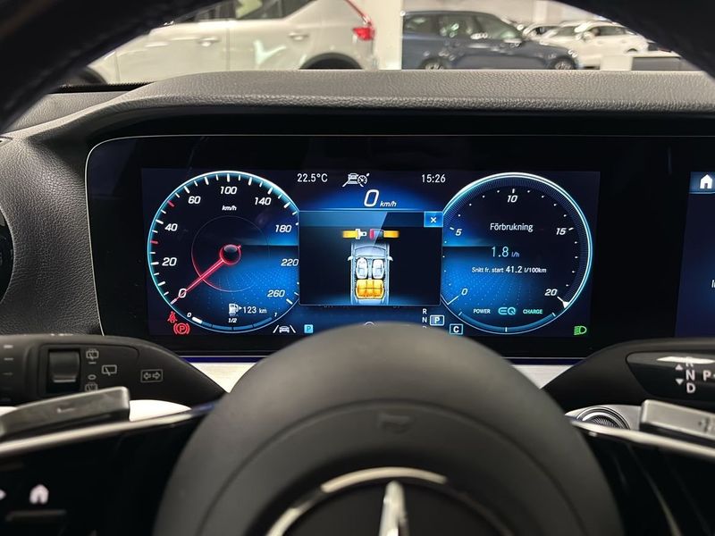 Mercedes E220 bild 8