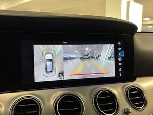 Mercedes E220 bild 12