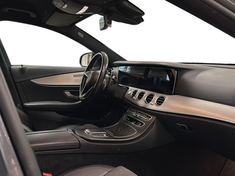 Mercedes E220 bild 4