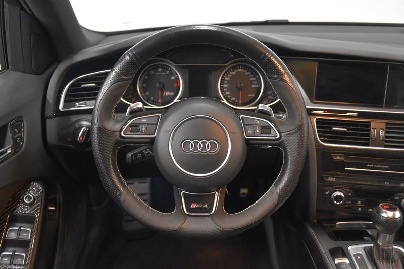 Audi RS4 bild 2