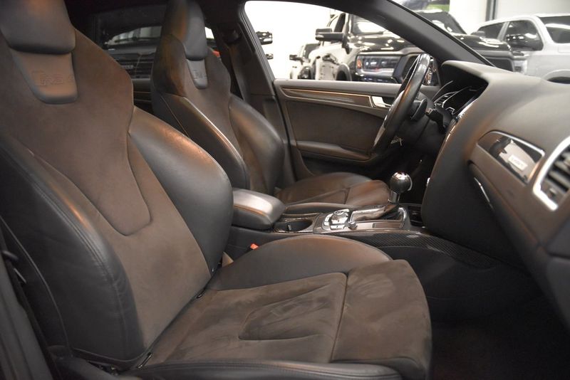Audi RS4 bild 13