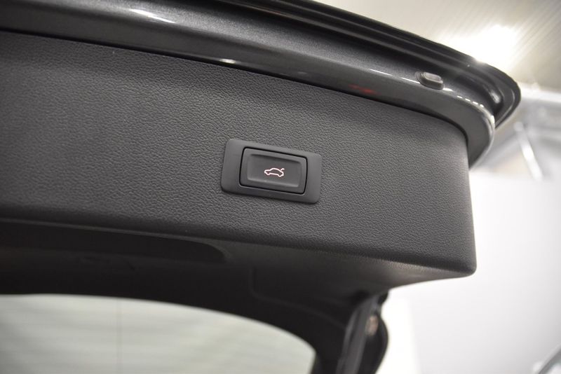Audi RS4 bild 25