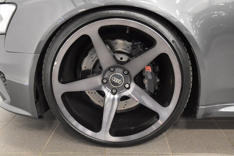 Audi RS4 bild 27