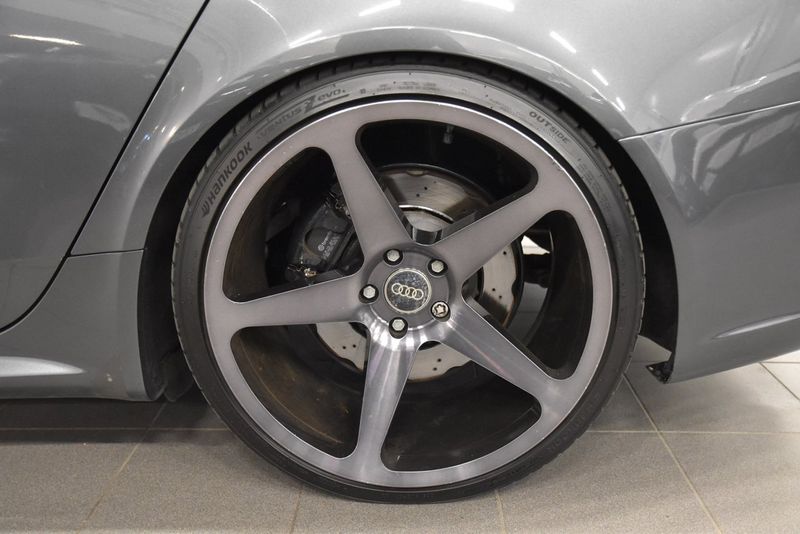 Audi RS4 bild 26