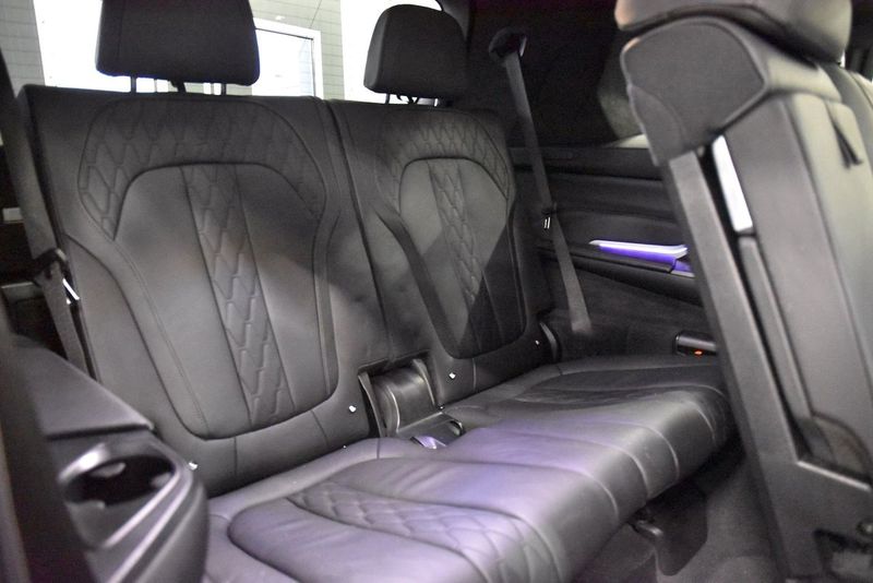 BMW X7 bild 15