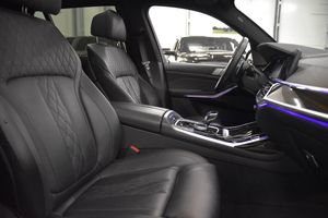 BMW X7 bild 12