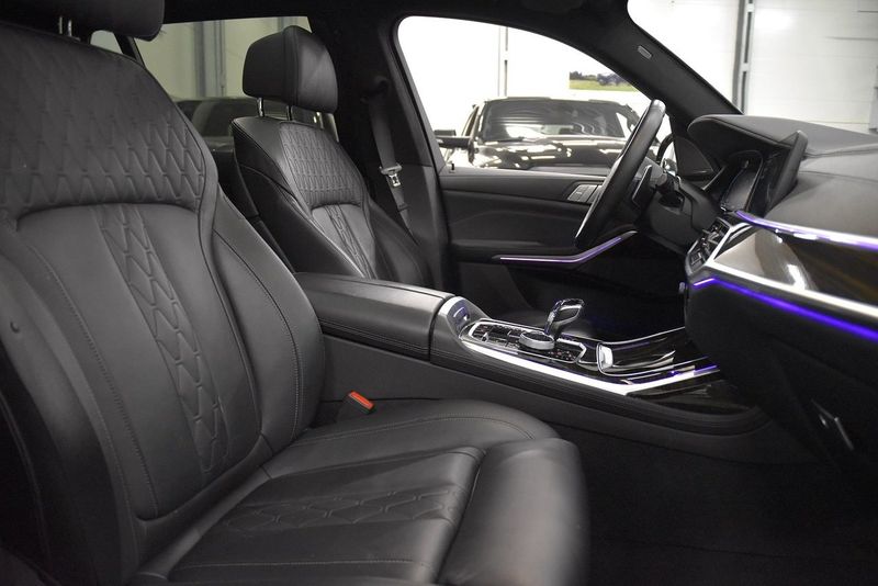 BMW X7 bild 12