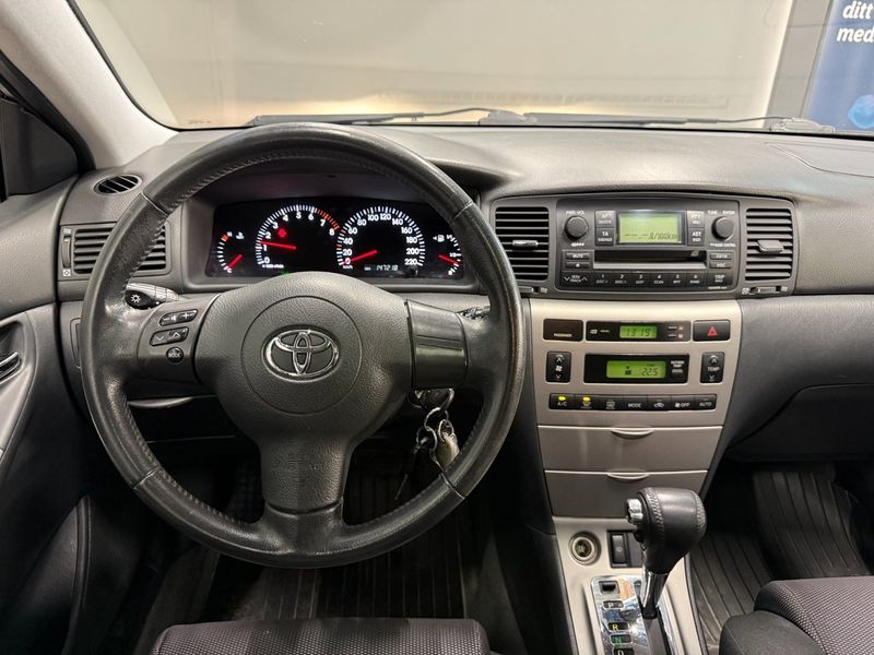 Toyota Corolla bild 15