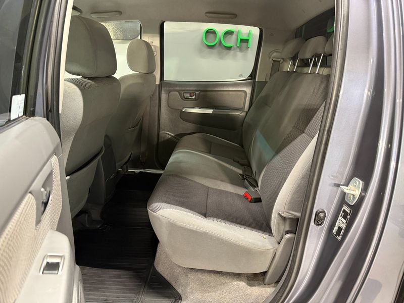 Toyota Hilux bild 12