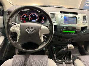 Toyota Hilux bild 15