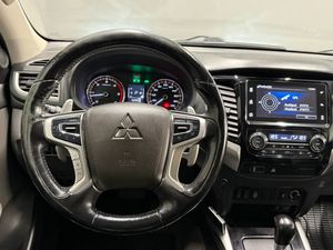 Mitsubishi L200 bild 15