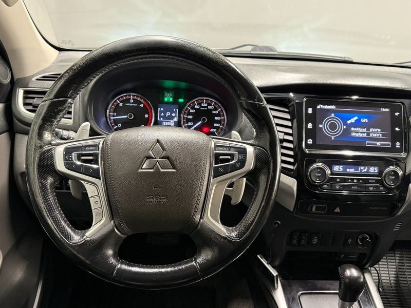 Mitsubishi L200 bild 15