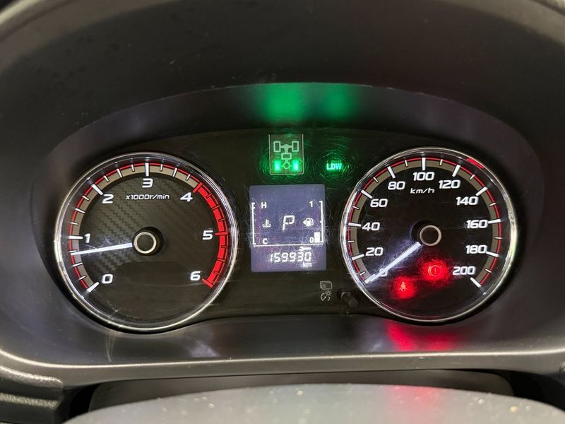 Mitsubishi L200 bild 17