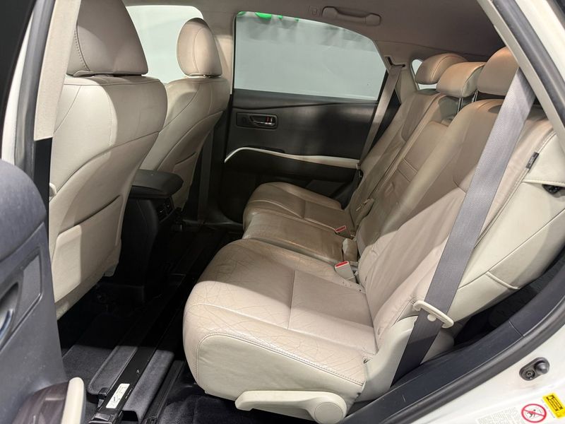 Lexus RX bild 11