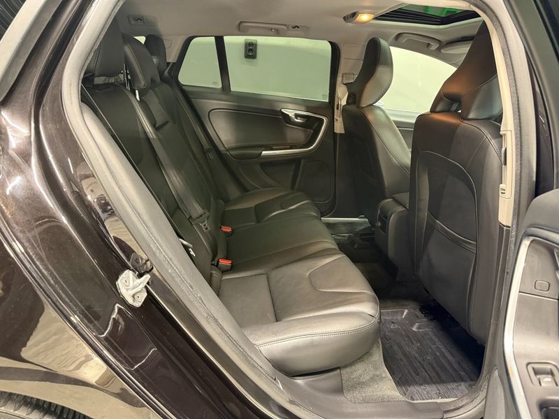 Volvo V60 bild 12
