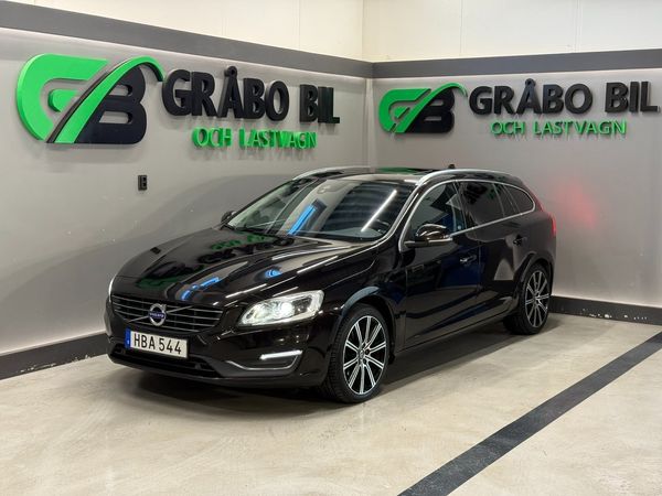 Volvo V60 D3 Summum Business Edition Pro DRAG, GPS, Taklucka - 2016