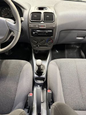Hyundai Accent bild 14