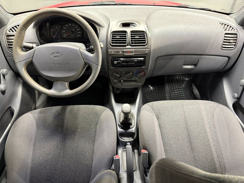 Hyundai Accent bild 12