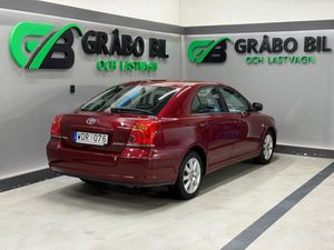 Toyota Avensis bild 5
