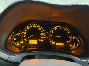 Toyota Avensis bild 16