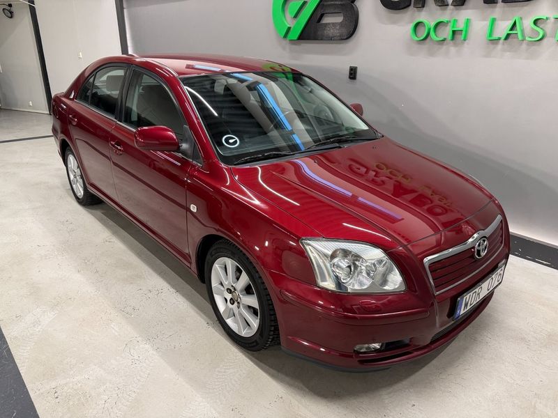 Toyota Avensis bild 7