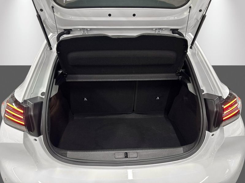 Peugeot 208 bild 15