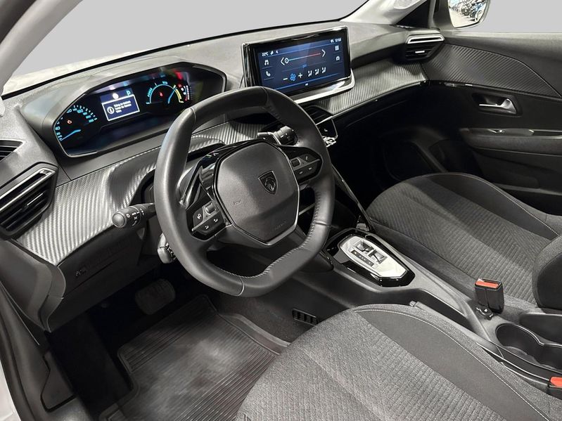 Peugeot 208 bild 8