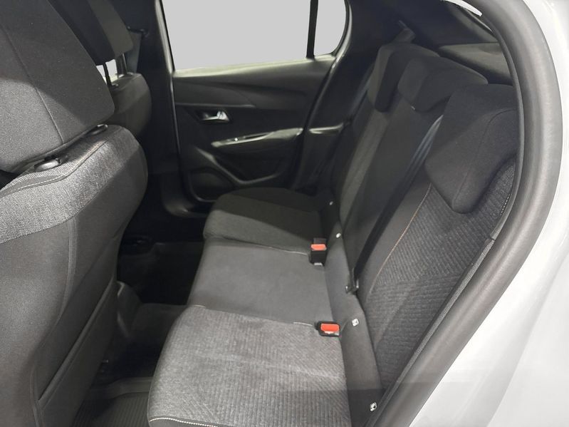 Peugeot 208 bild 9