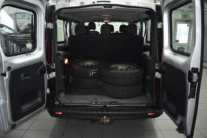Renault Trafic bild 15
