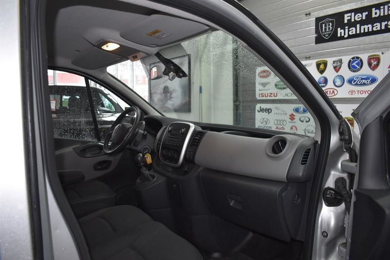 Renault Trafic bild 6