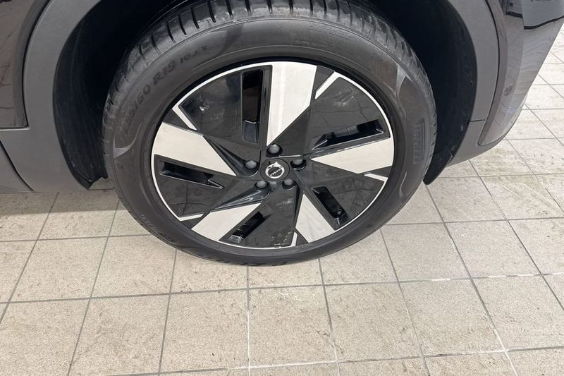Volvo EX40 bild 15