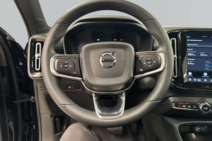 Volvo EX40 bild 10