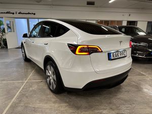 Tesla Model Y bild 4